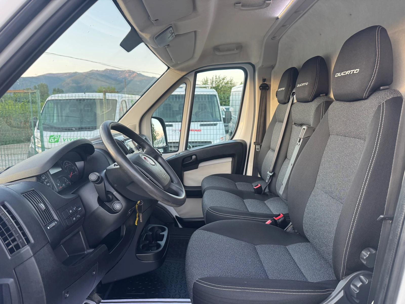 Fiat Ducato 2.3HPI 130кс* 2015г* Клима* 6ск* Оригинал* , снимка 15 - Бусове и автобуси - 55069169