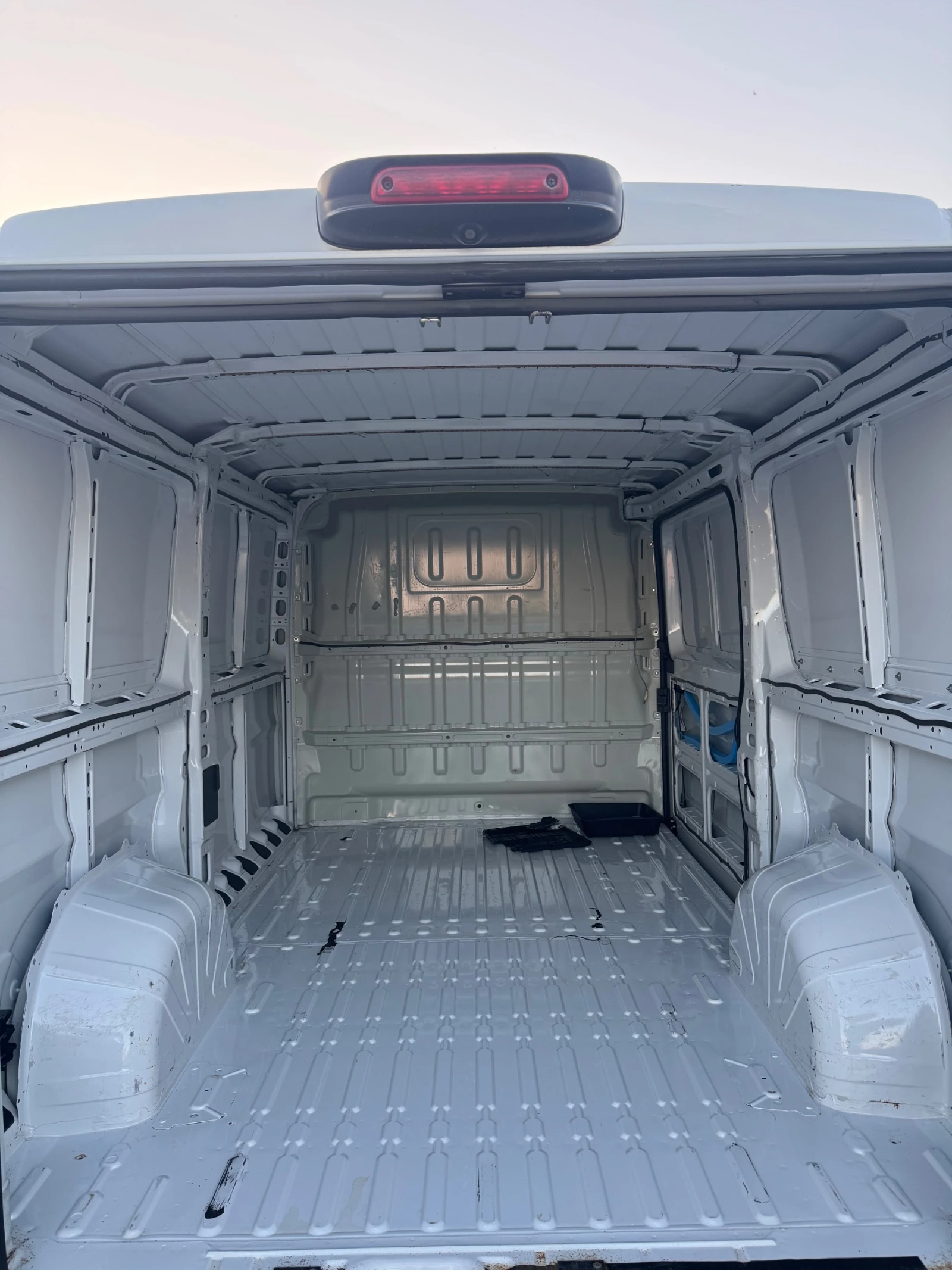 Fiat Ducato 2.3HPI 130кс* 2015г* Клима* 6ск* Оригинал* , снимка 9 - Бусове и автобуси - 55069169