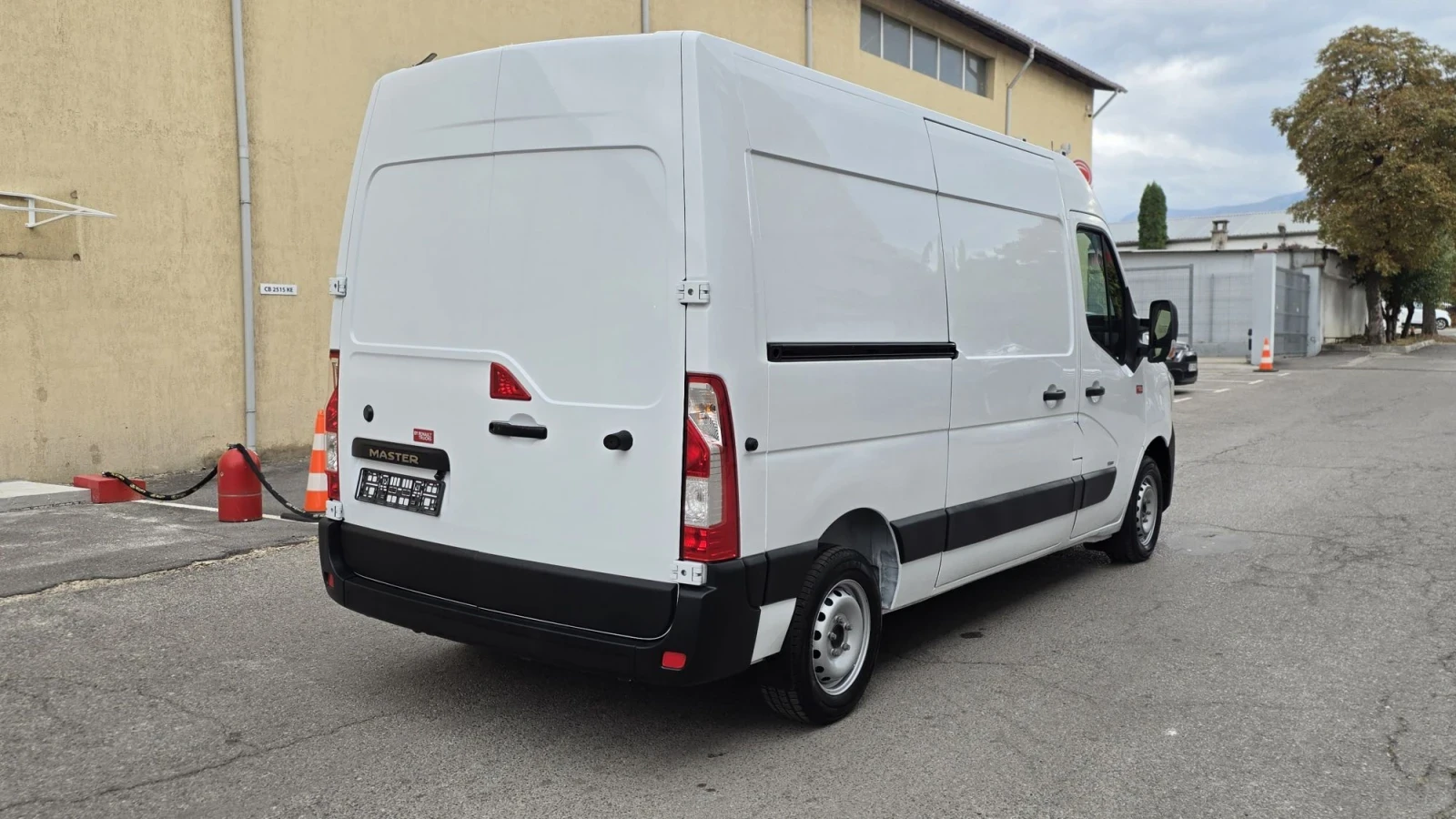 Renault Master L2H2, снимка 5 - Бусове и автобуси - 56437309