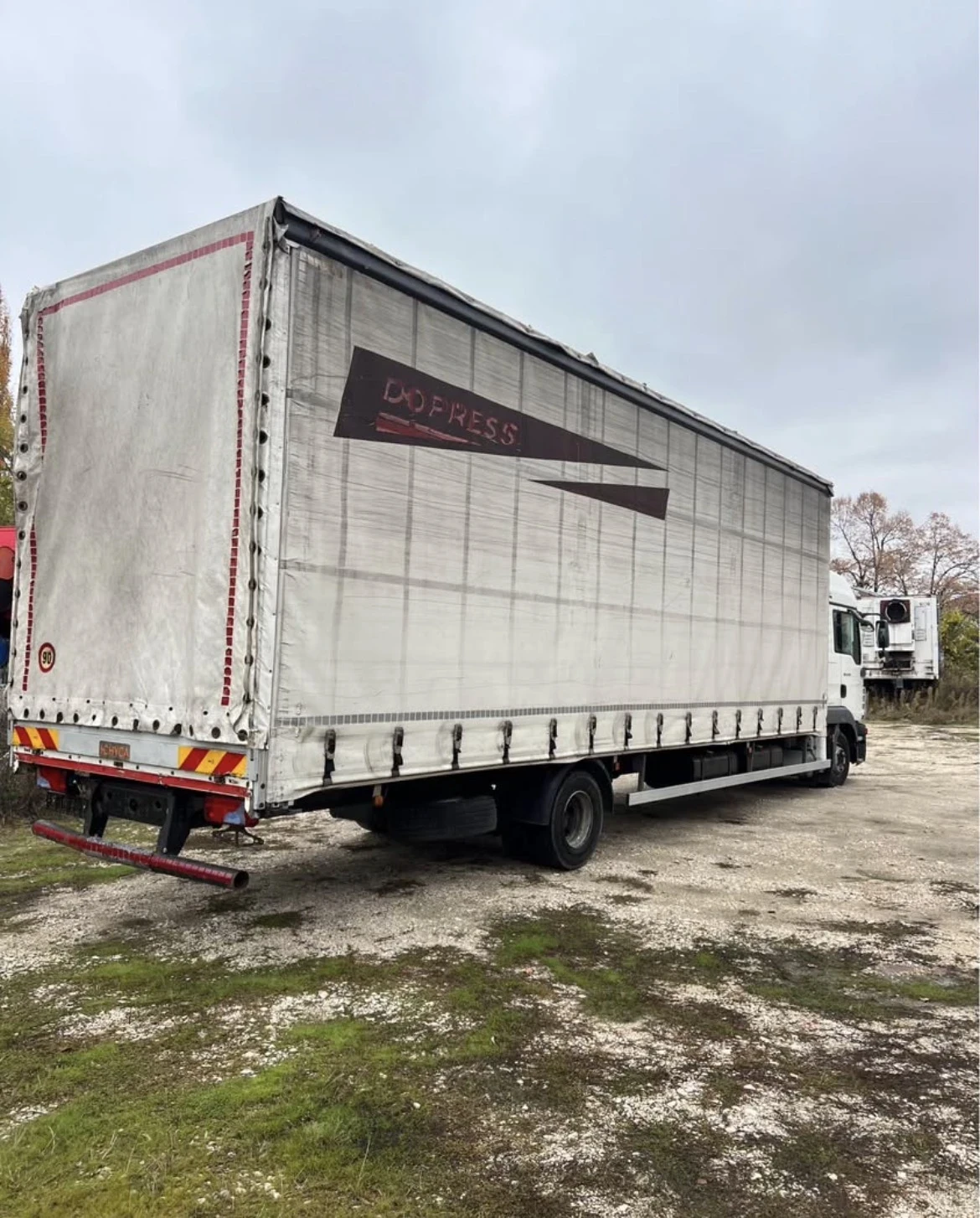 Man Tgl 12.250 СПАЛНА КАБИНА 12 тонен - изображение 2