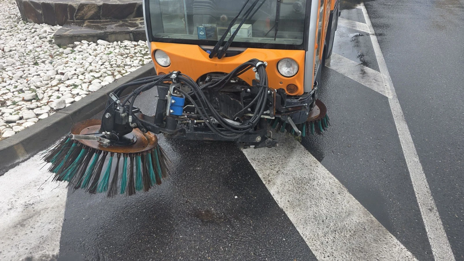 ����� �������������� ������ ����� BUCHER CITY CAT 2020 ������� | Mobile.bg � ����������� 3