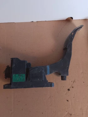 0280752207 педал за газ Фолксваген поло 