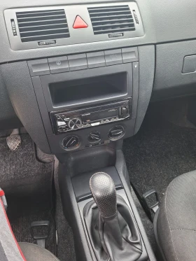 Skoda Fabia, снимка 10