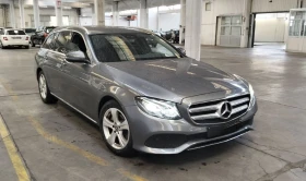 Mercedes-Benz E 220, снимка 2