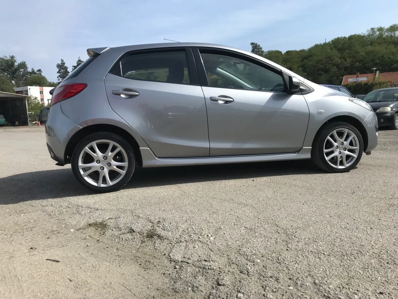 Mazda 2 1.6HDI GERMANY , снимка 7 - Автомобили и джипове - 47222096