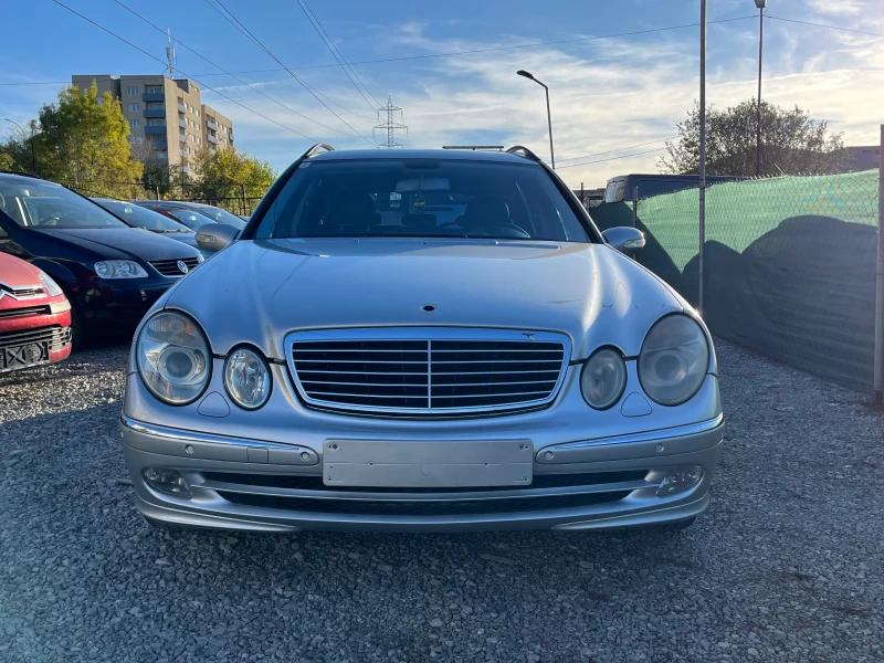 Mercedes-Benz E 220 2.2 CDI/Автоматик, снимка 2 - Автомобили и джипове - 47696670