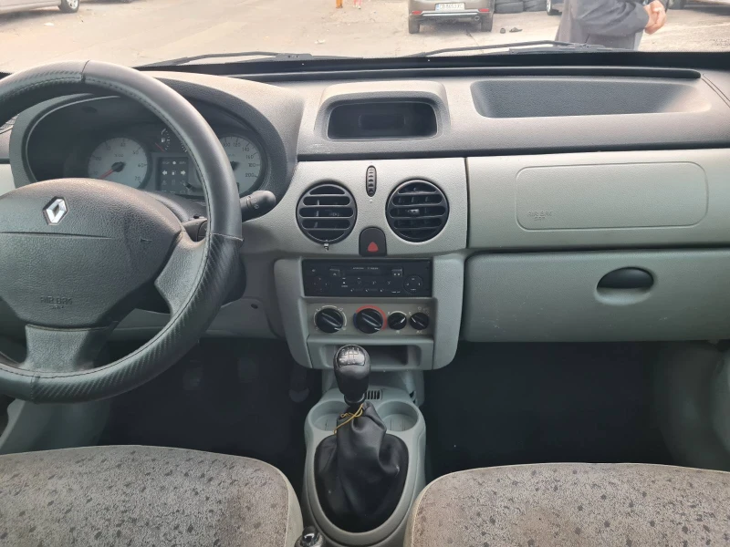 Renault Kangoo 1.9 4x4, снимка 10 - Автомобили и джипове - 47777983