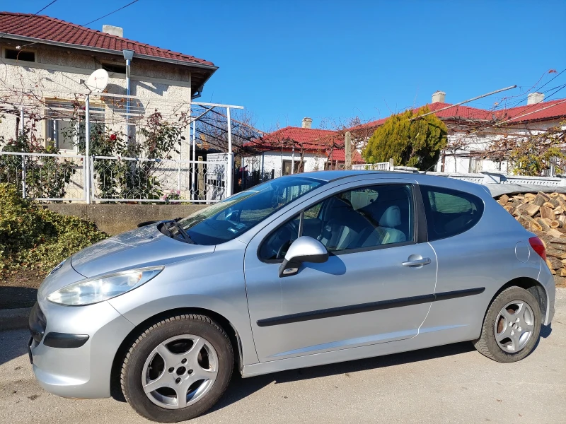 Peugeot 207, снимка 2 - Автомобили и джипове - 48011760