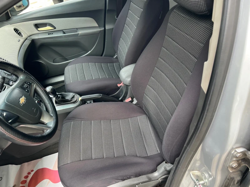 Chevrolet Cruze 1.6, GAZ, снимка 13 - Автомобили и джипове - 50180736