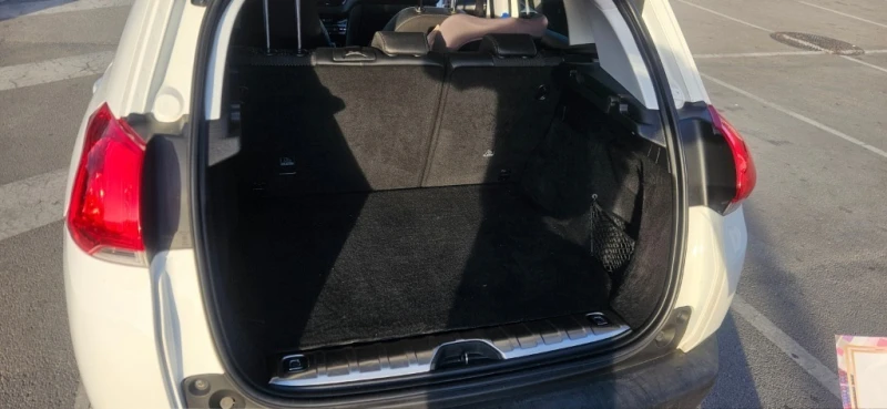 Peugeot 2008, снимка 5 - Автомобили и джипове - 52301555