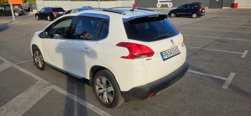 Peugeot 2008, снимка 4 - Автомобили и джипове - 52301555