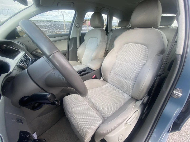 Audi A4 2, 0 TDI/6ск, снимка 9 - Автомобили и джипове - 52055125
