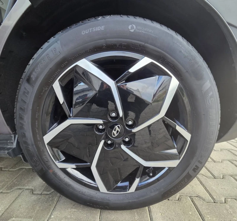 Hyundai Ioniq 5 RWD/72, 6kwh/Сервизна книжка/SOH 100%, снимка 9 - Автомобили и джипове - 52527569