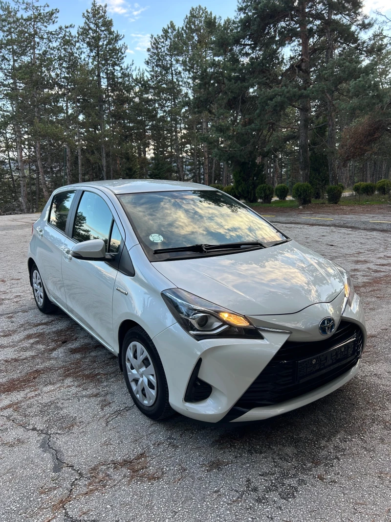 Toyota Yaris Hybrid, снимка 2 - Автомобили и джипове - 52618442