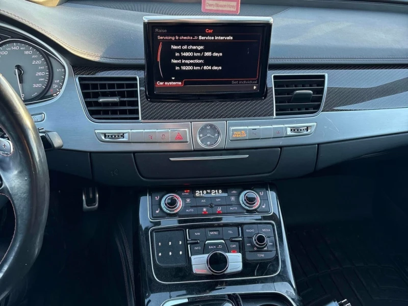 Audi S8 Plus  CARFAX, снимка 9 - Автомобили и джипове - 52681040