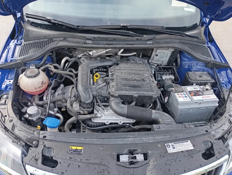 Skoda Rapid 1.0 TSI, снимка 10 - Автомобили и джипове - 52807902