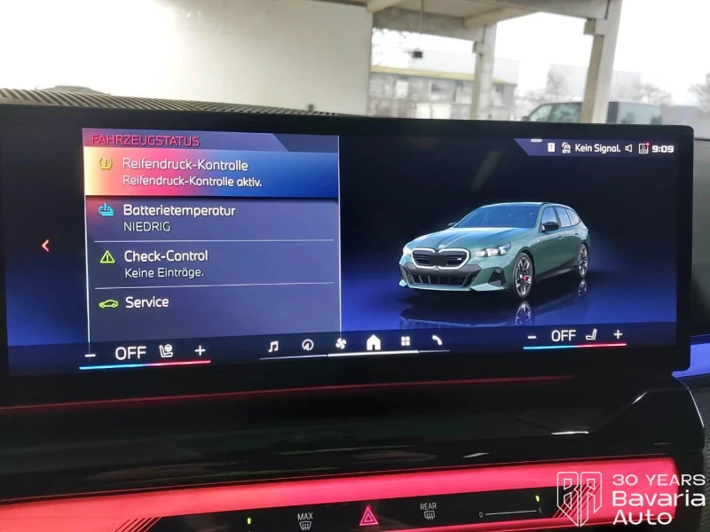 BMW i5 M60 xDrive Touring, снимка 11 - Автомобили и джипове - 52788049