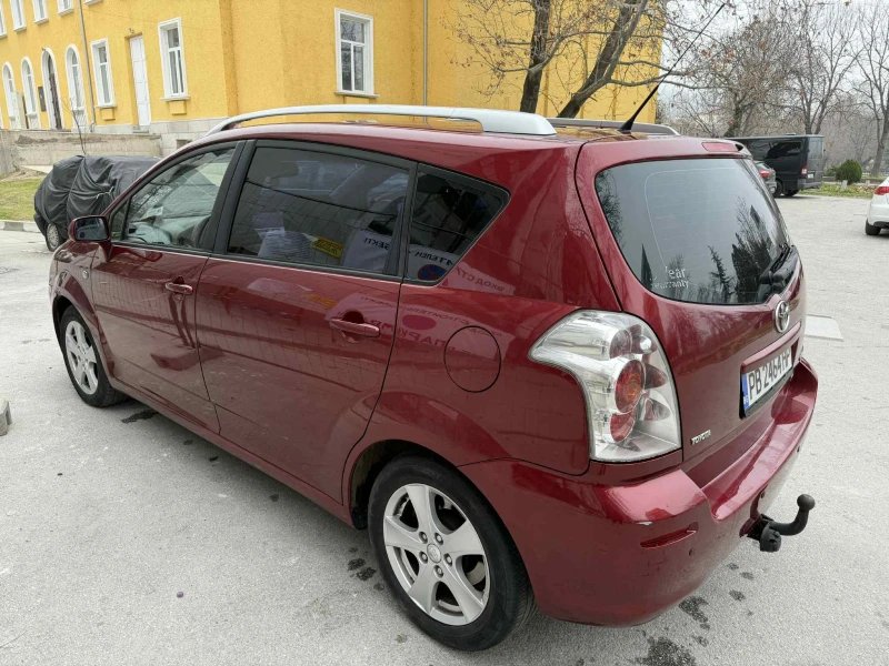 Toyota Corolla verso, снимка 4 - Автомобили и джипове - 52860378