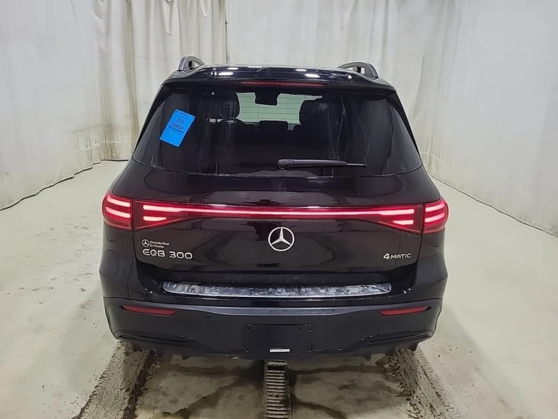 Mercedes-Benz EQB * 300 * CARFAX * БЕЗ ПЪРВОНАЧАЛНА ВНОСКА, снимка 5 - Автомобили и джипове - 52894778