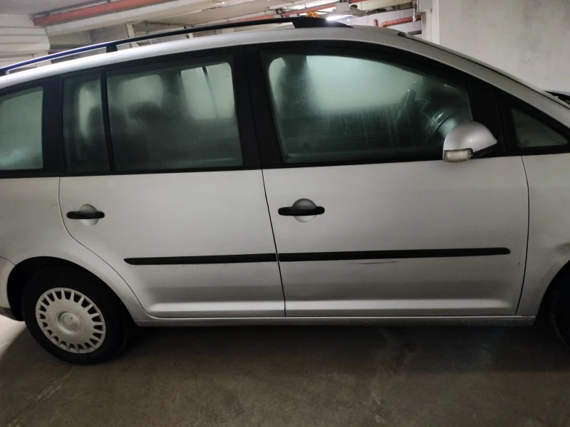 VW Touran Eco fuel, снимка 2 - Автомобили и джипове - 53207975