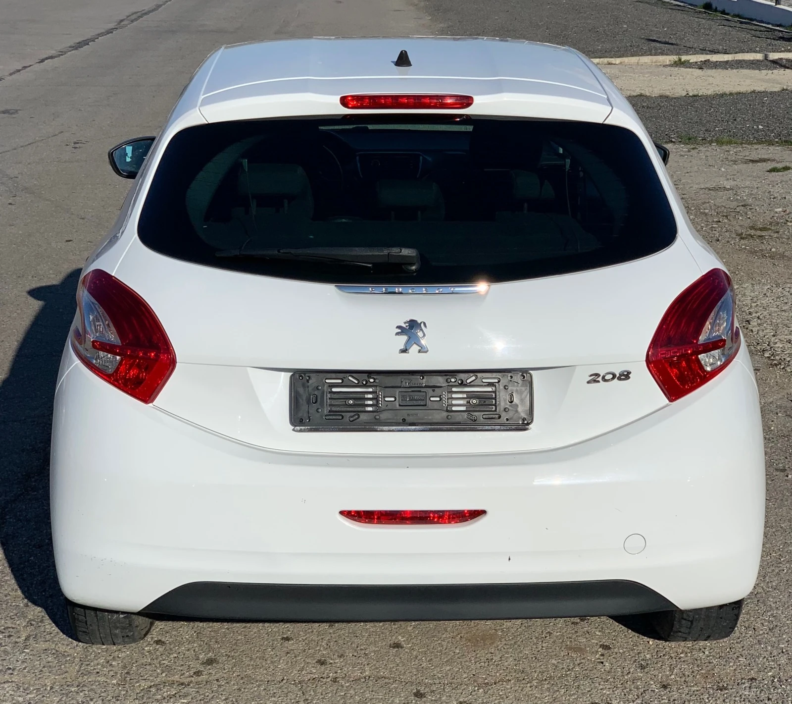 Peugeot 208 1.4HDI - изображение 5