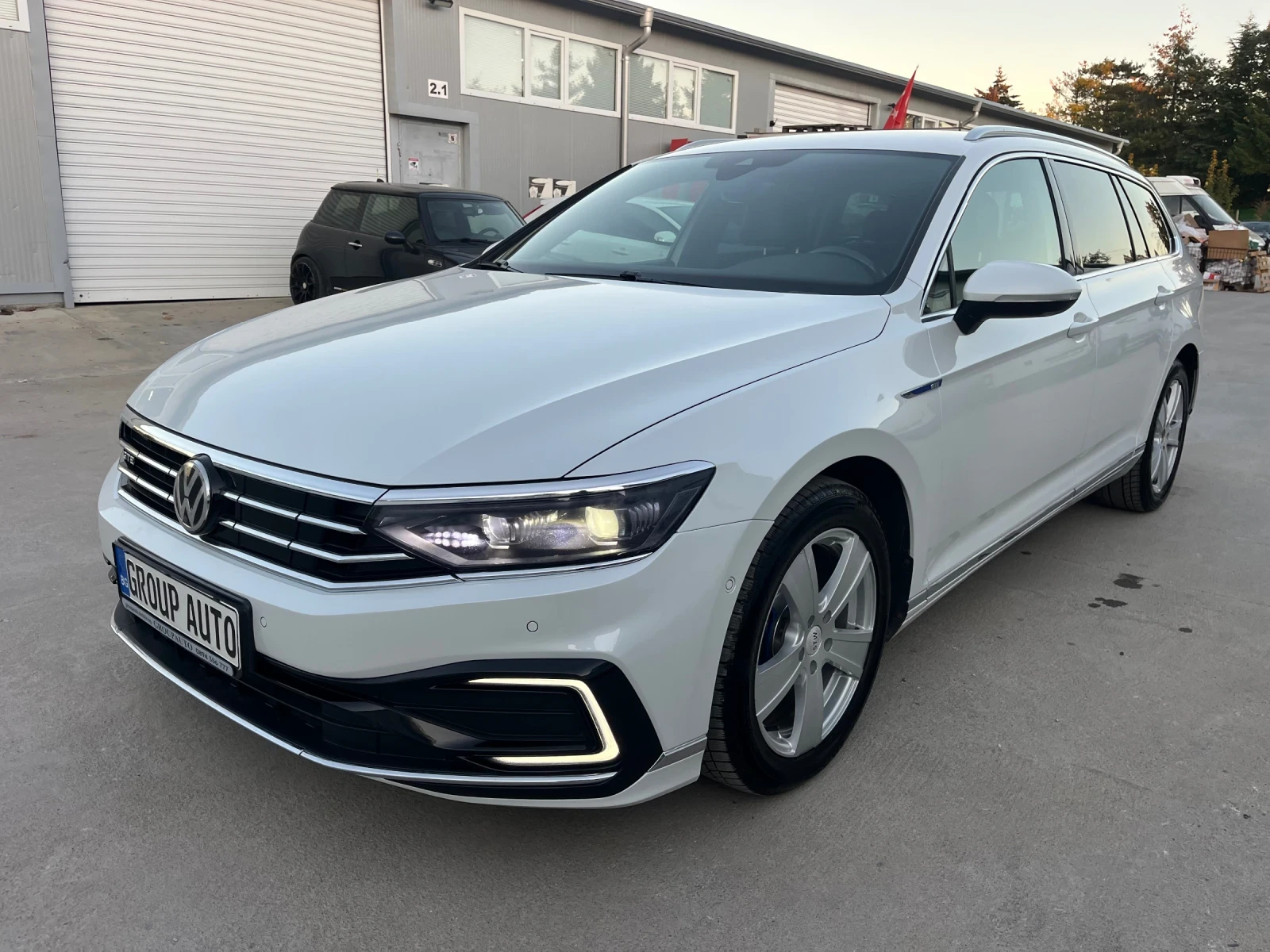 VW Passat GTE-218k.с/PLUG IN/MATRIX/КАМЕРА-360/ДИГИТАЛ! - изображение 3