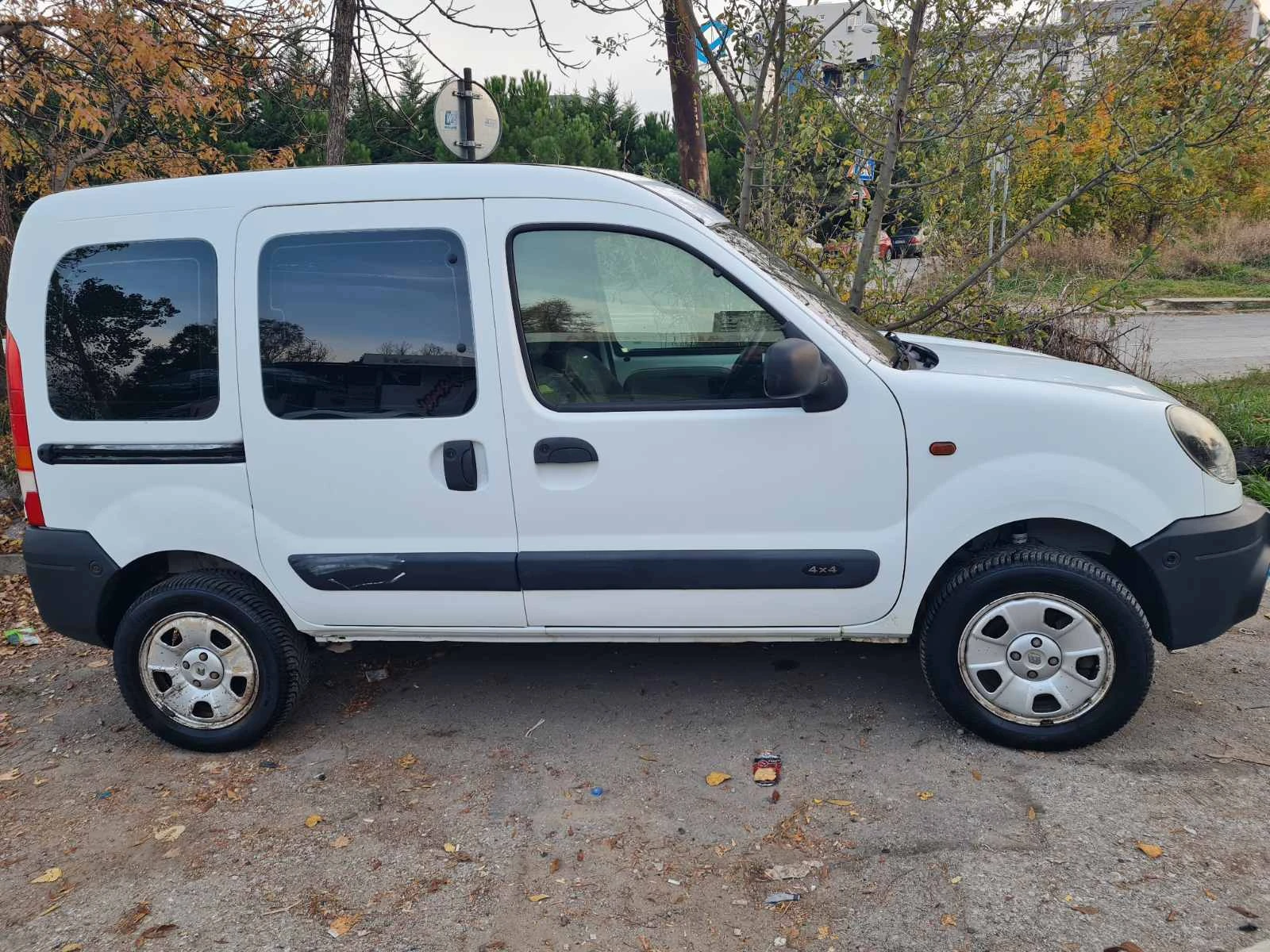 Renault Kangoo 1.9 4x4 - изображение 2