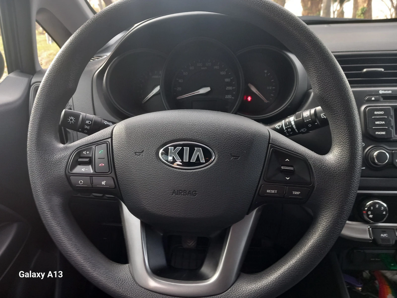 Kia Rio  - изображение 9