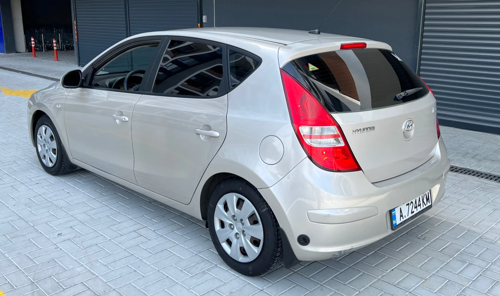 Hyundai I30 1.4 _ ГАЗ 2009г - изображение 4