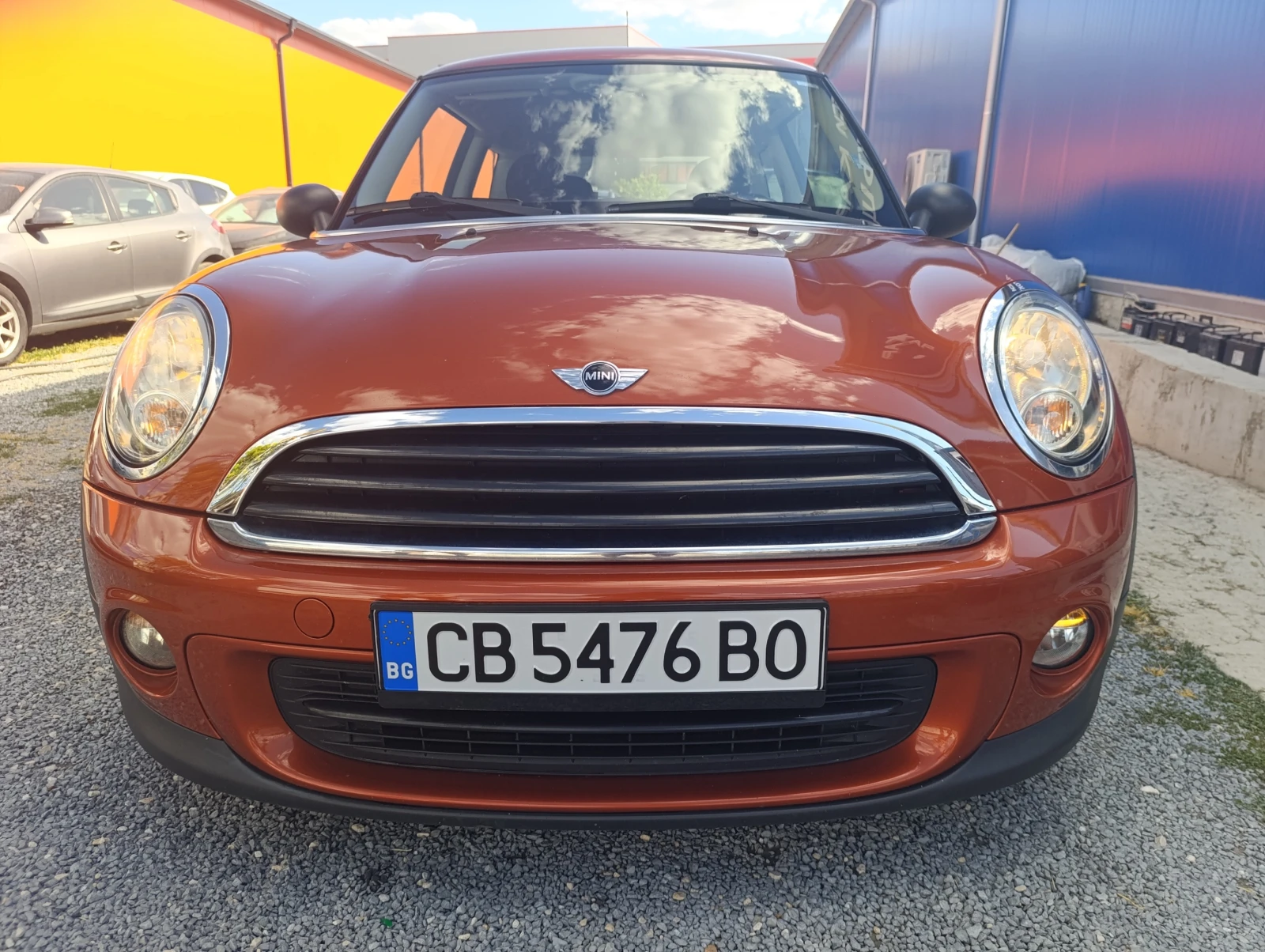 Mini One 1.6i 16V АВТ. - изображение 5