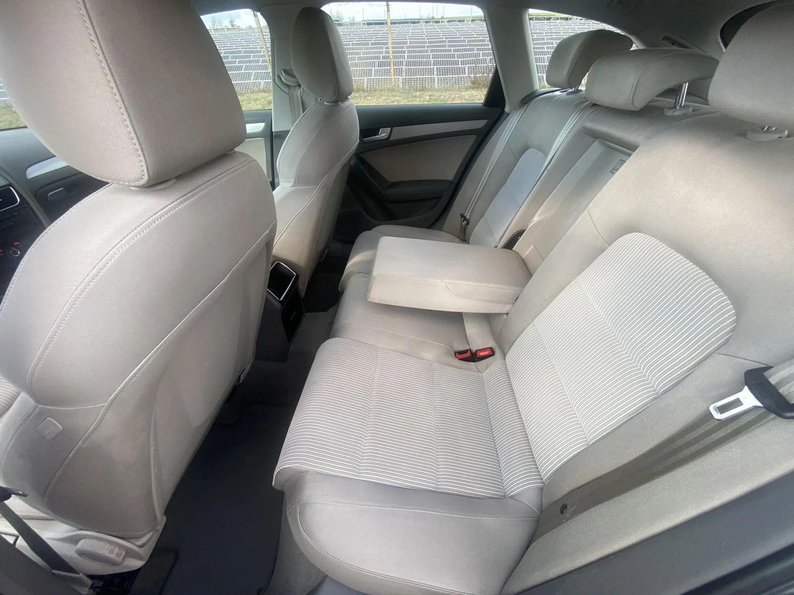 Audi A4 2, 0TDI/6ск - изображение 10