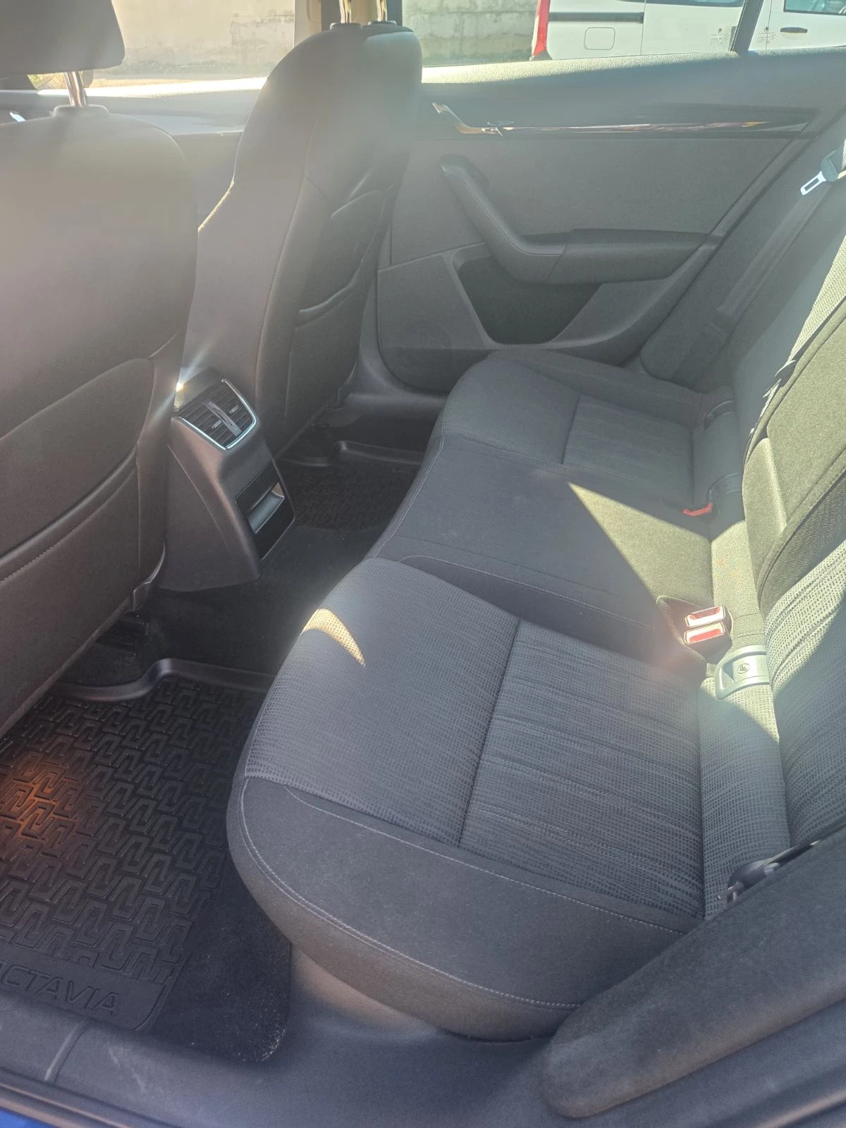 Skoda Octavia | Mobile.bg   12