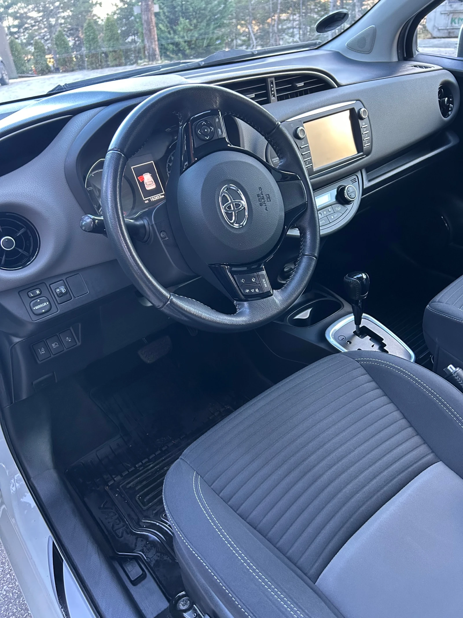 Toyota Yaris Hybrid | Mobile.bg   6