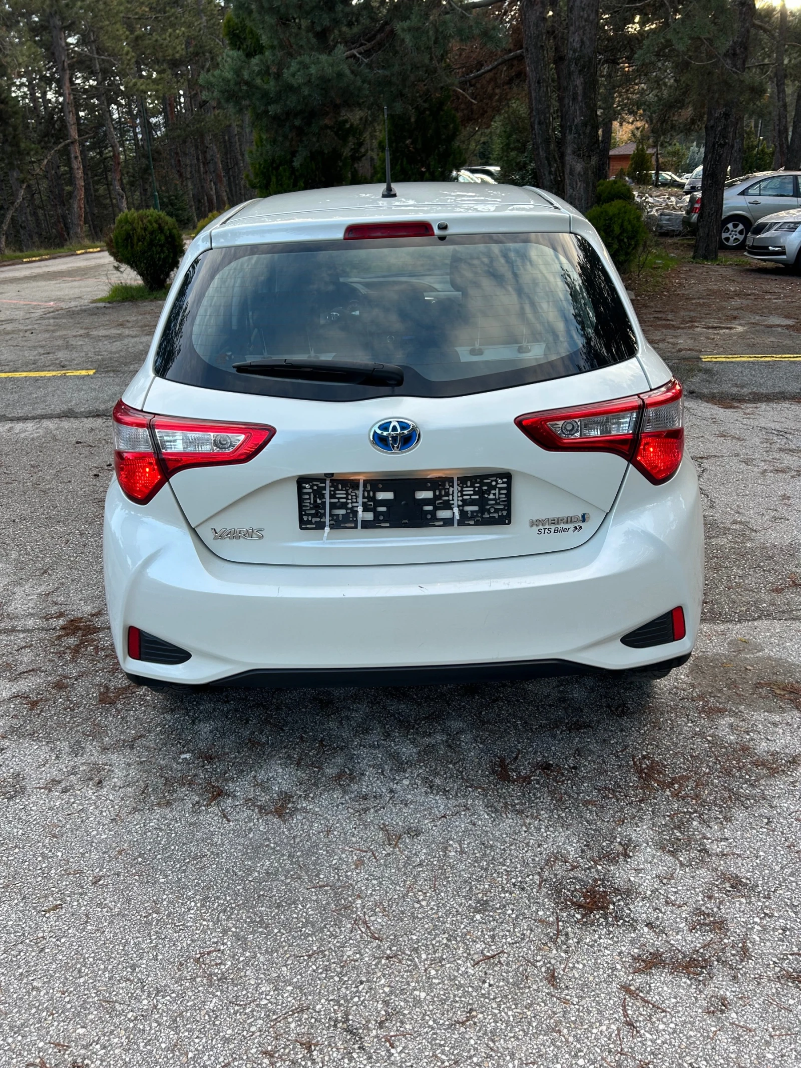 Toyota Yaris Hybrid | Mobile.bg   5