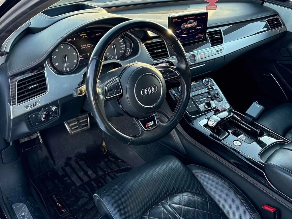 Audi S8 Plus  CARFAX - изображение 5