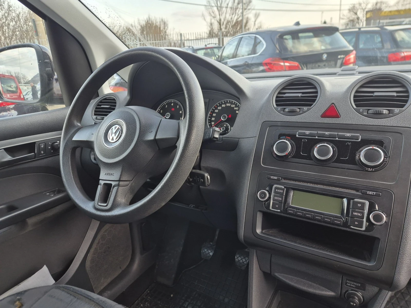 VW Caddy 1.2 TSI EURO 5, снимка 13 - Автомобили и джипове - 52824825