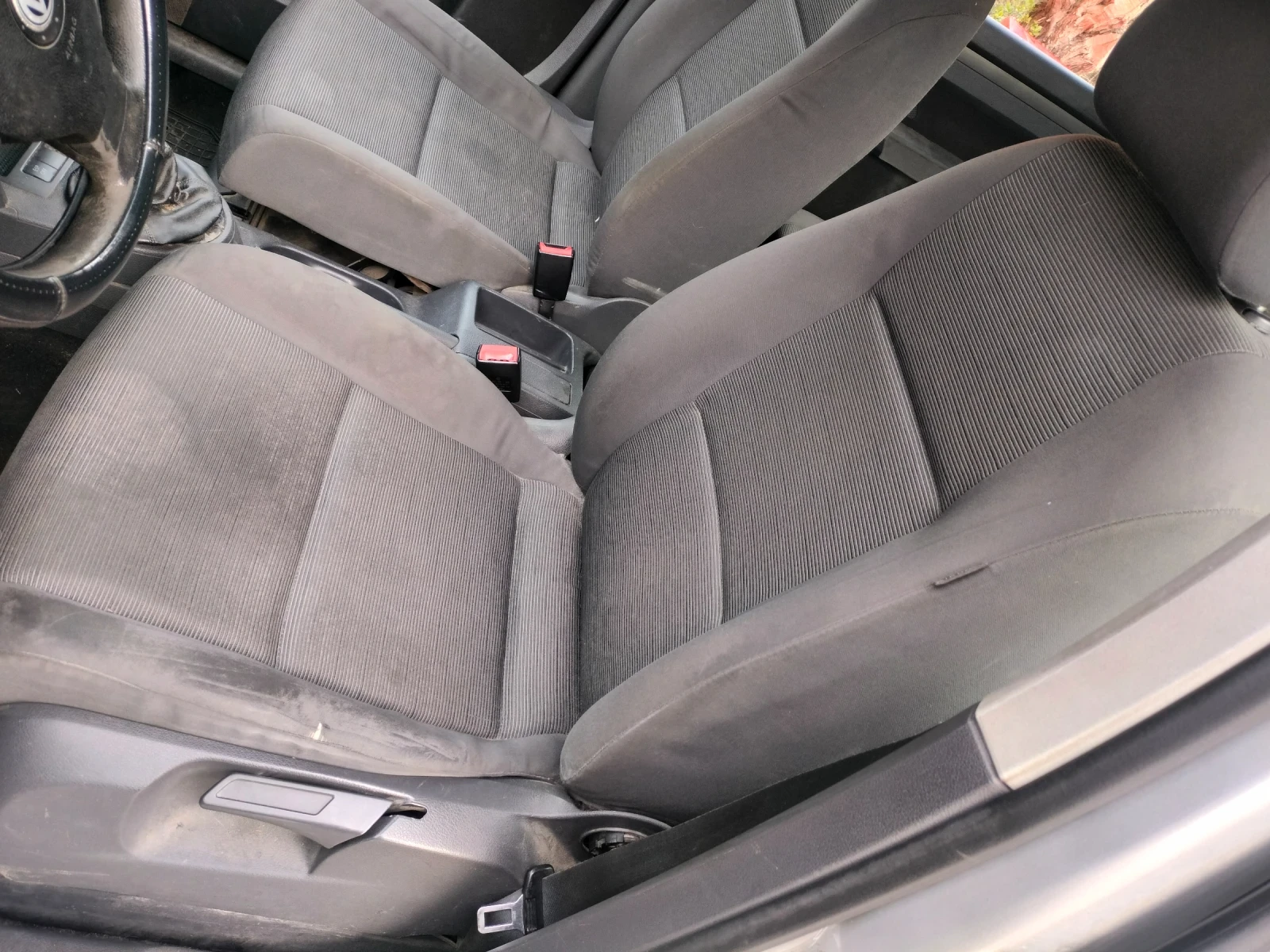 VW Touran Eco fuel, снимка 9 - Автомобили и джипове - 53207975