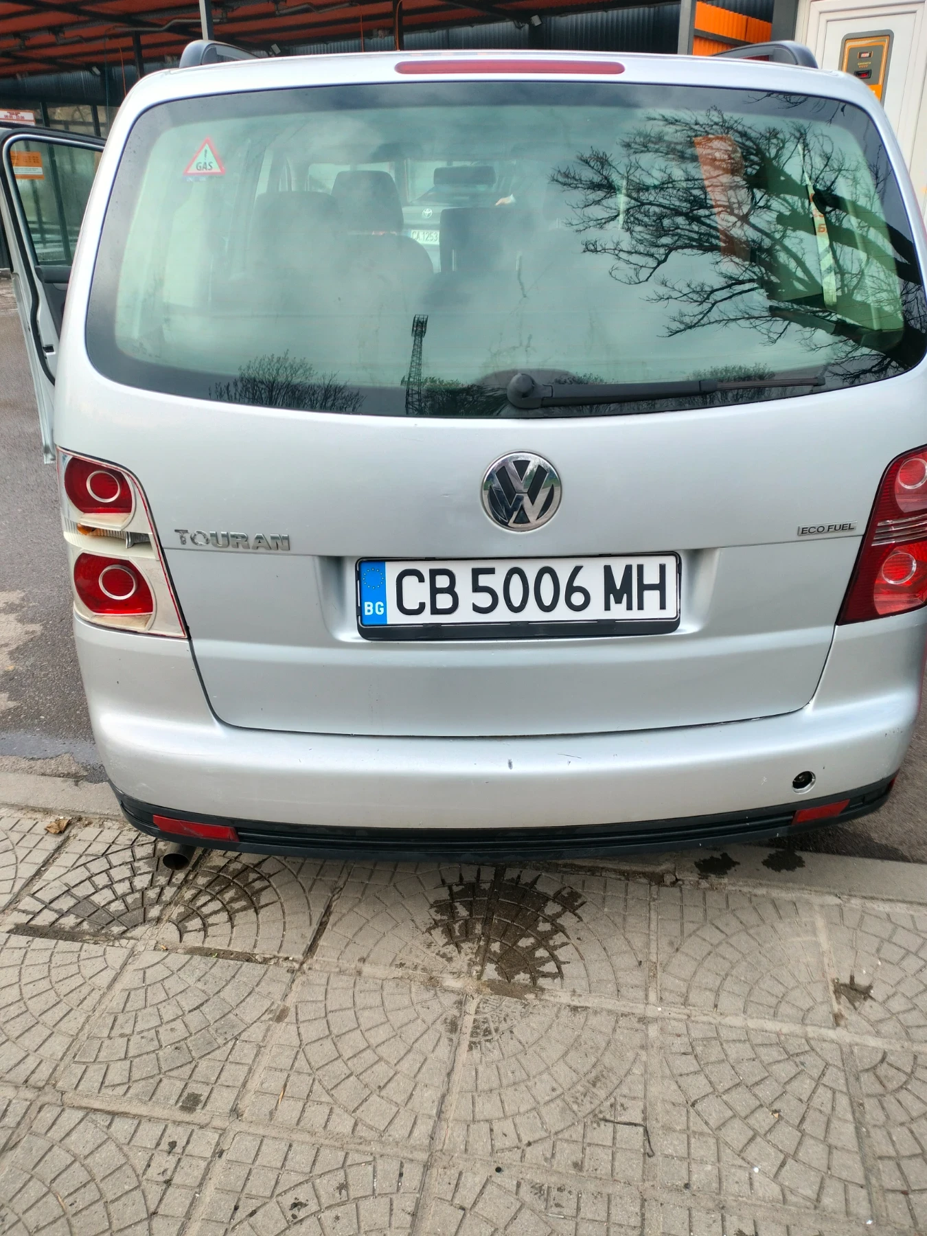 VW Touran Eco fuel, снимка 5 - Автомобили и джипове - 53207975