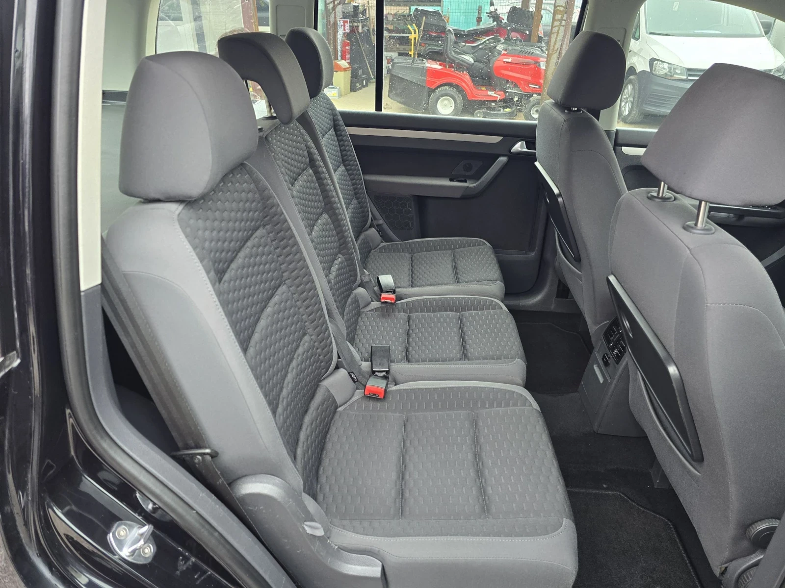 VW Touran 1.9TDI FACELIFT  - изображение 9