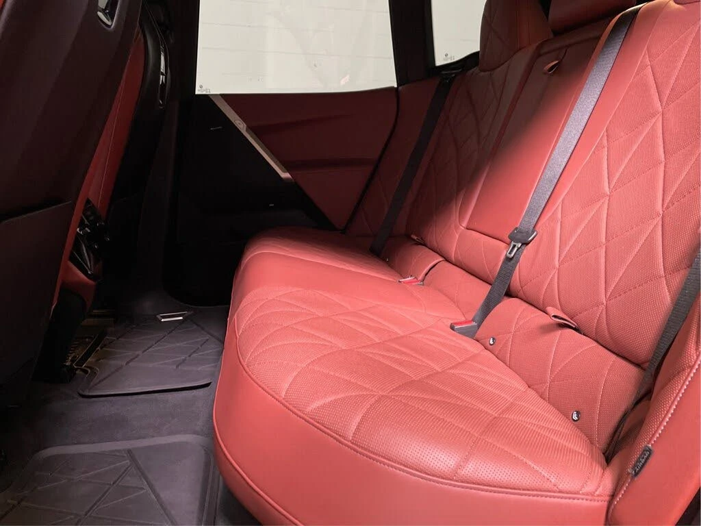 BMW iX xDrive40* HUD* HARMAN KARDON* 360* , снимка 15 - Автомобили и джипове - 53814590