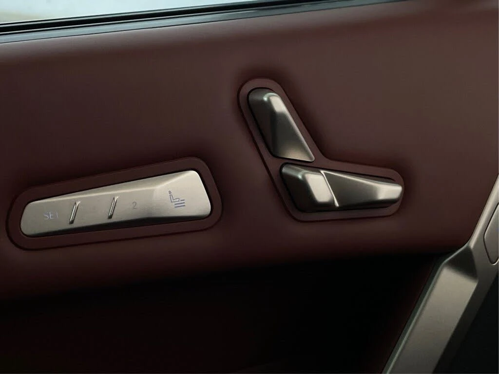 BMW iX xDrive40* HUD* HARMAN KARDON* 360* , снимка 9 - Автомобили и джипове - 53814590