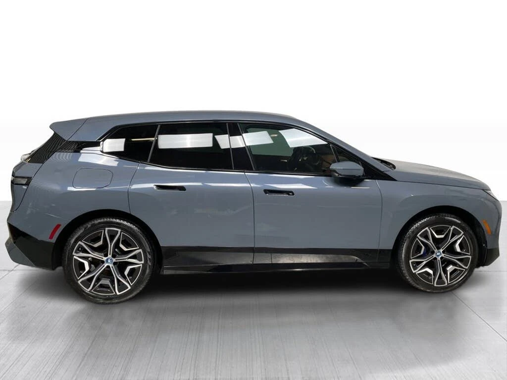 BMW iX xDrive40* HUD* HARMAN KARDON* 360* , снимка 4 - Автомобили и джипове - 53814590