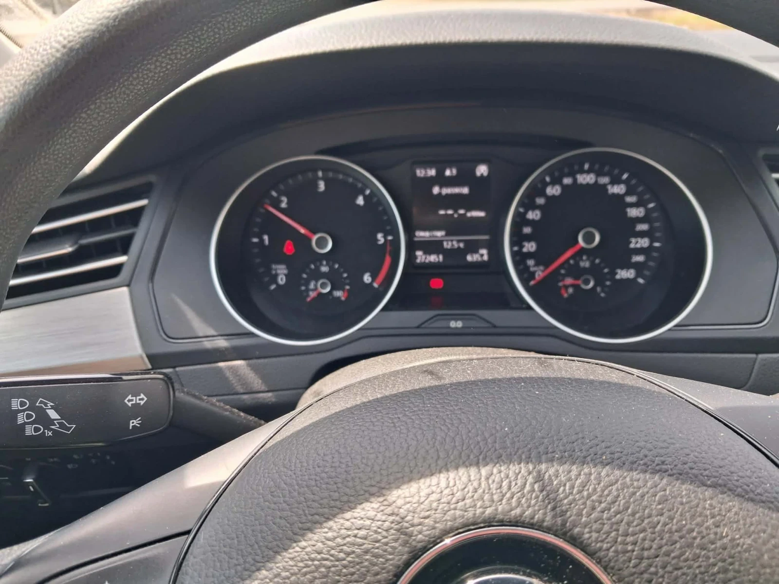 VW Passat, снимка 5 - Автомобили и джипове - 54306493