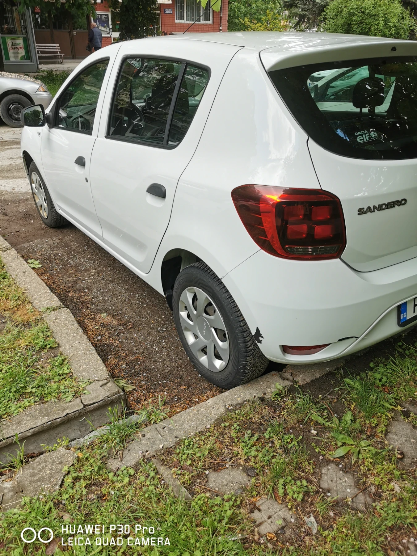 Dacia Sandero N1, снимка 7 - Автомобили и джипове - 54378231