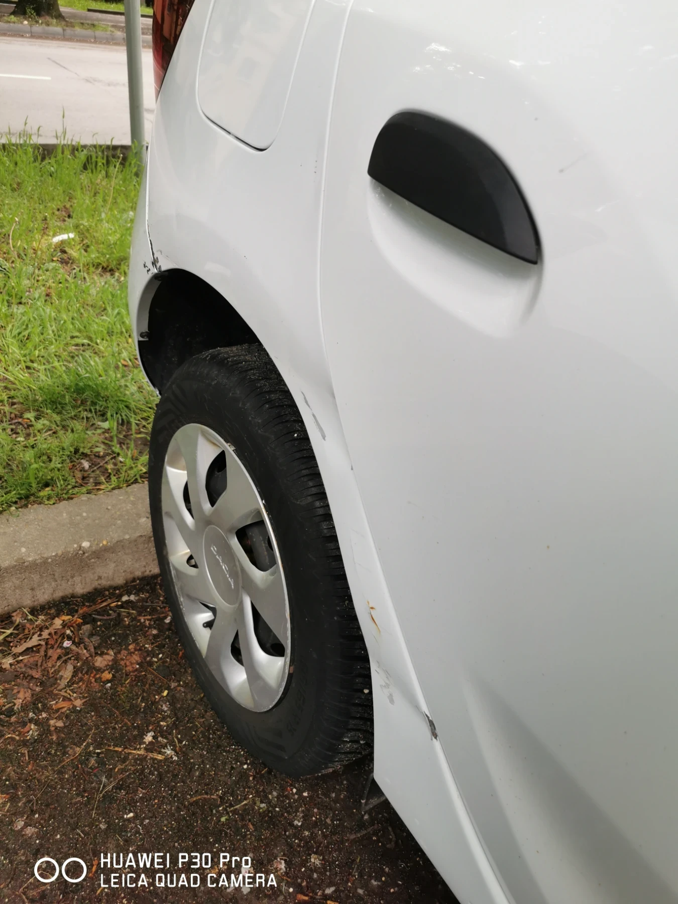 Dacia Sandero N1, снимка 4 - Автомобили и джипове - 54378231