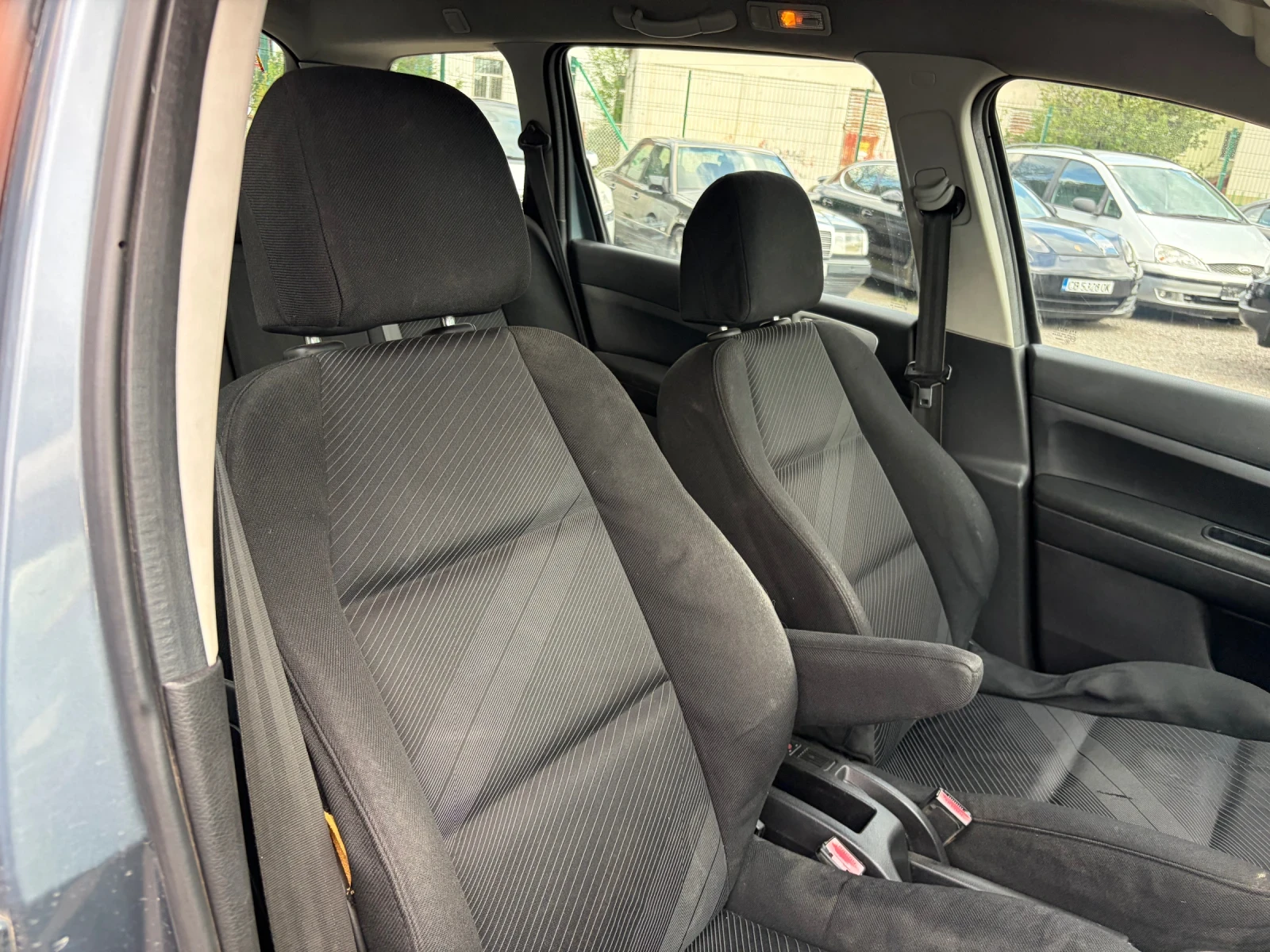 Peugeot 307, снимка 14 - Автомобили и джипове - 54706957
