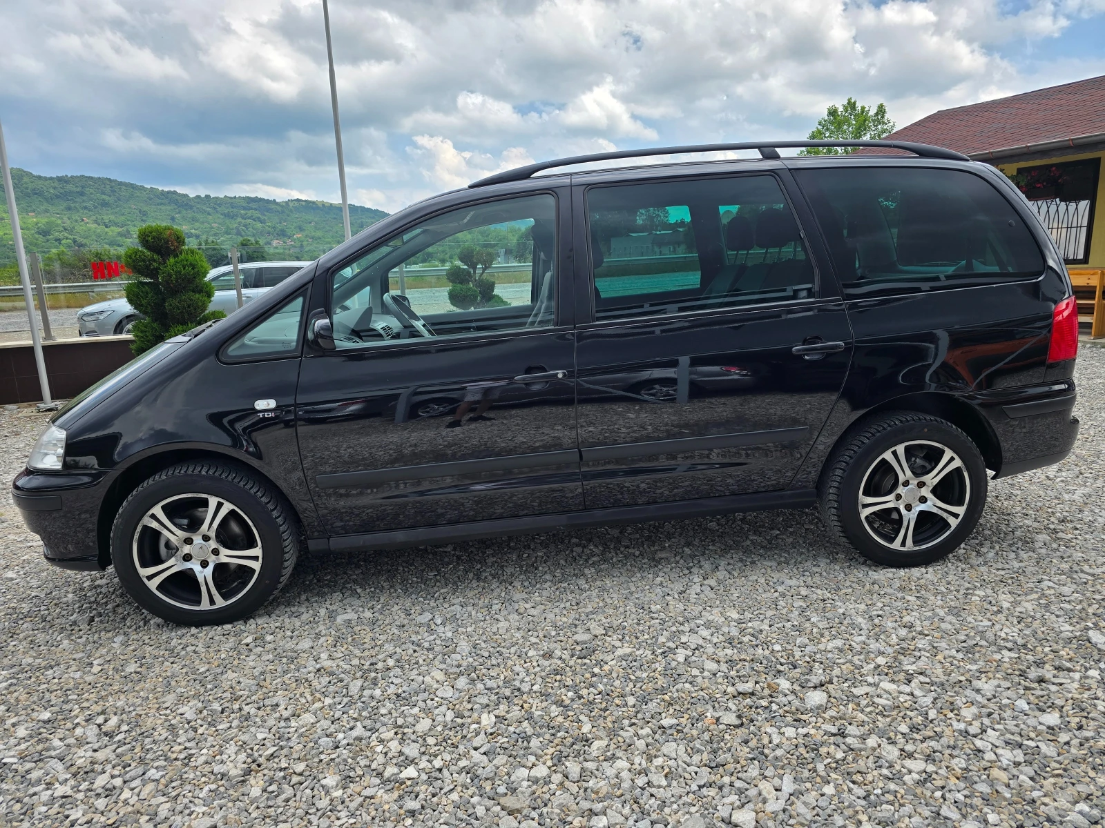 Seat Alhambra 1, 9 TDI КЛИМАТРОНИК !!  , снимка 2 - Автомобили и джипове - 54807236