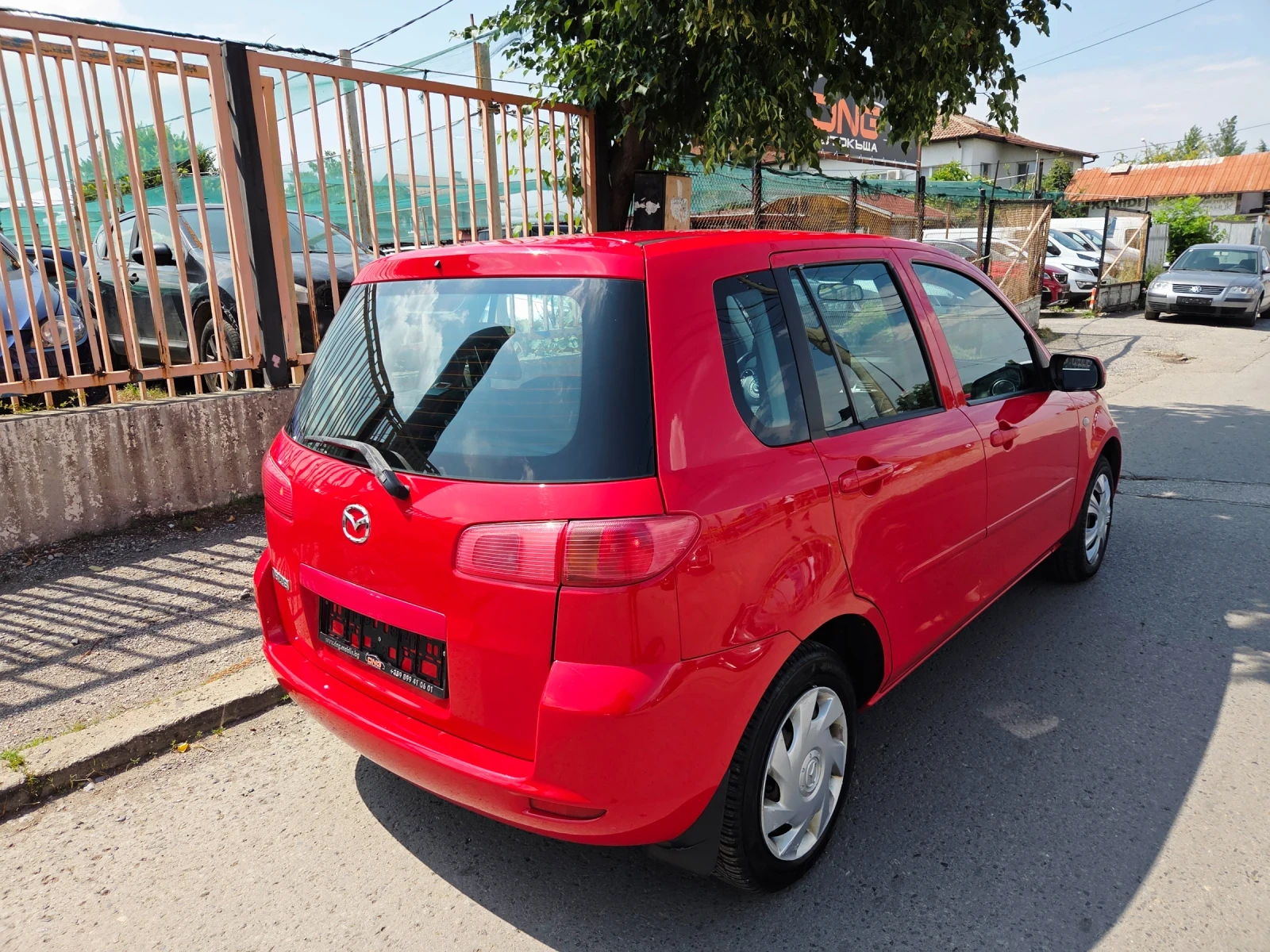 Mazda 2 1, 300 EURO4 , снимка 7 - Автомобили и джипове - 55146861