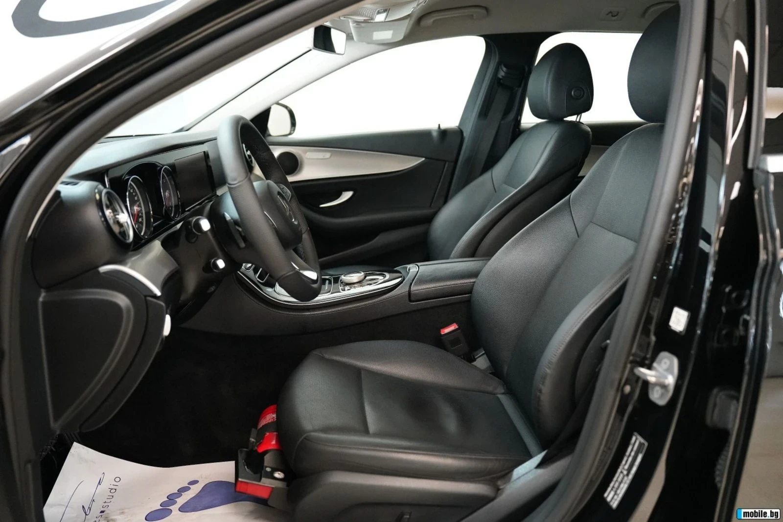 Mercedes-Benz E 200, снимка 2 - Автомобили и джипове - 55206382