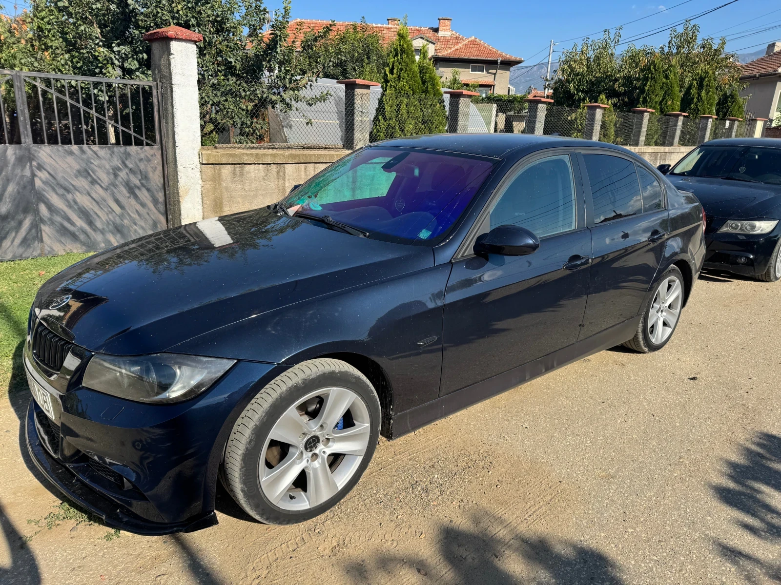 BMW 320, снимка 2 - Автомобили и джипове - 55947415